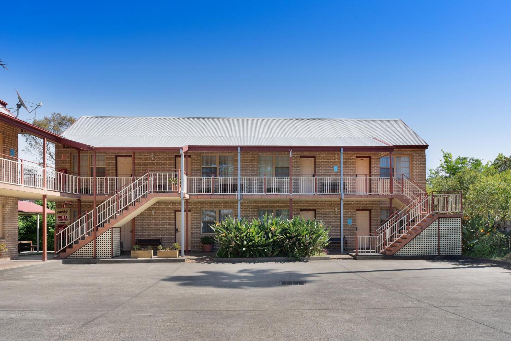 Surestay By Western, New 4*